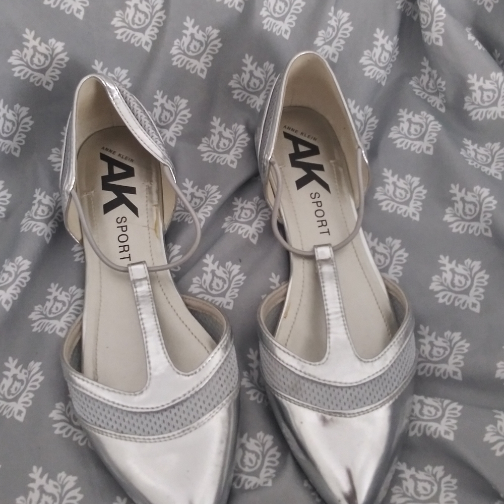 Ann Klein flats
